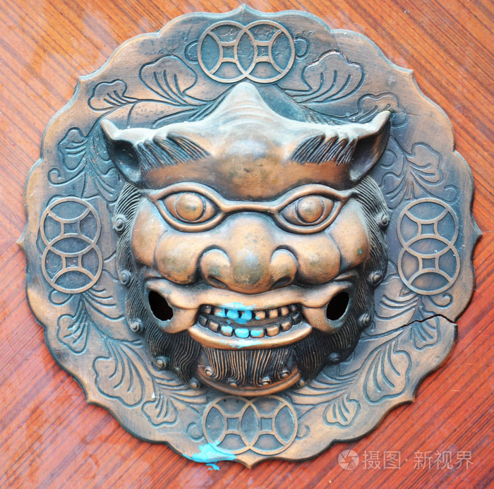 铜狮子头