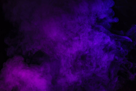 创意黑色背景与紫色烟雾