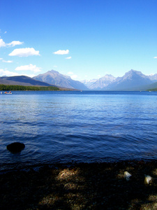 山和水