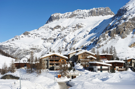 山滑雪度假村