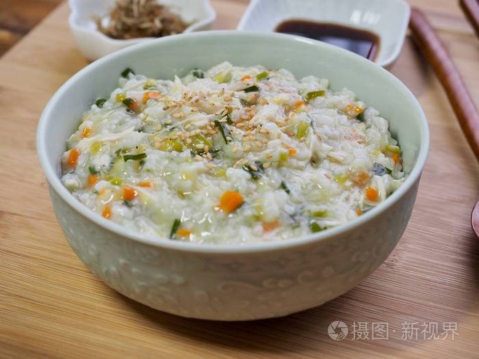 韩国食品chickenriceporridgedakjuk