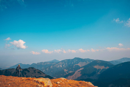 斯洛伐克低 Tatra 山脉的秋季色彩