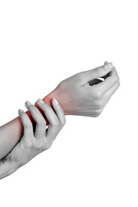 妇女拿着她的手腕疼痛与红色突出显示疼痛区域, 白色背景上的黑白隔离色