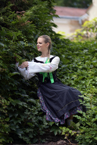 斯洛伐克民俗舞蹈家妇女图片