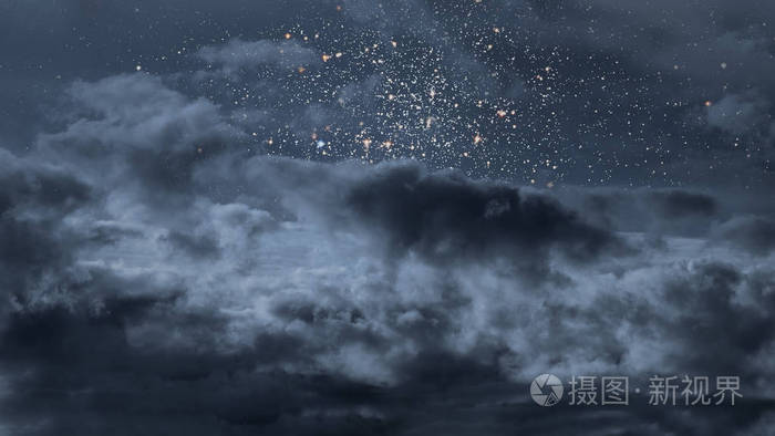 星光灿烂的夜晚乌云密布