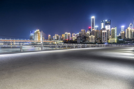 roadchongqing 城市的全景天际线和建筑物