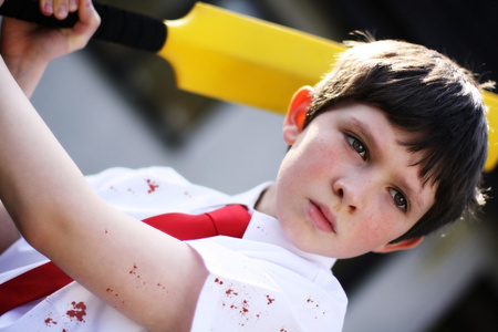 男孩背影杀手图片