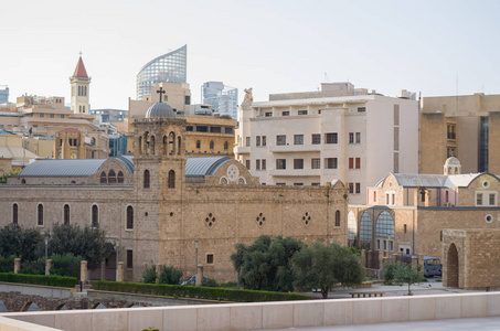 贝鲁特的中心, 黎巴嫩的首都, 树和古典建筑师