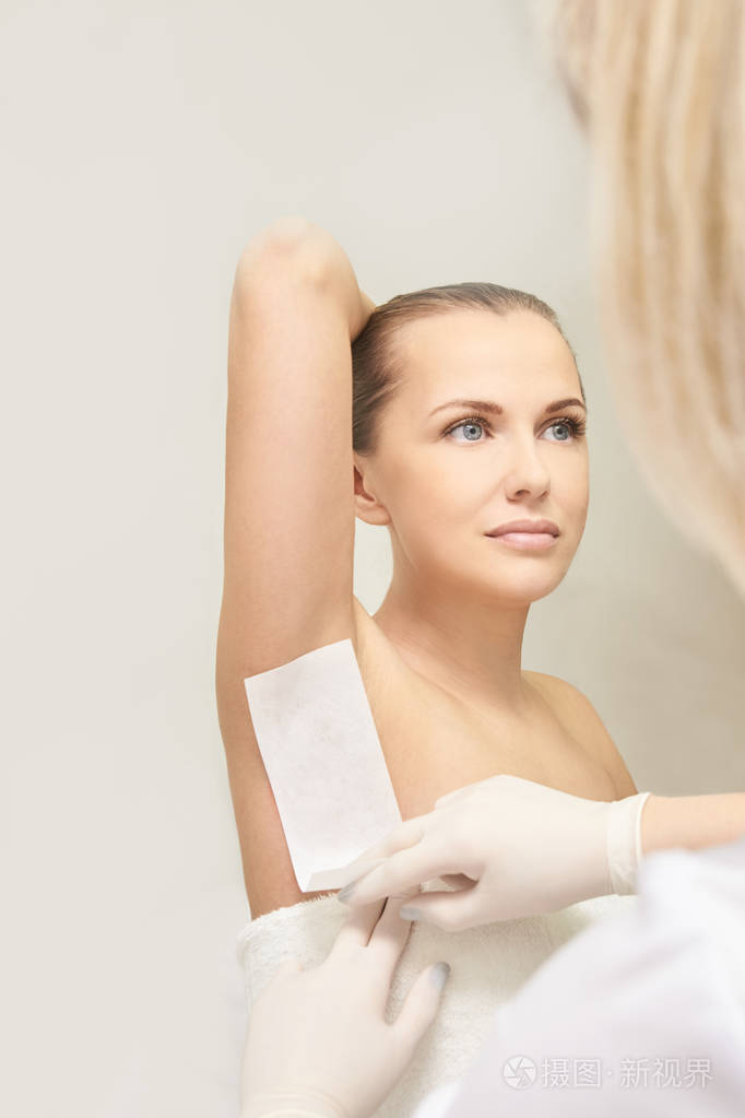 家庭脱毛脱毛与女孩女性脱毛无疼痛工具打蜡或糖化