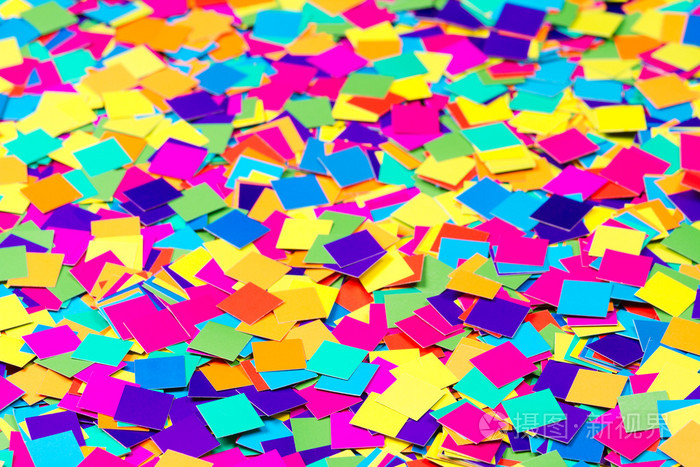 彩色的纸五彩纸屑的方形形状