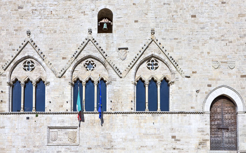 意大利, 翁布里亚, 托迪, del 波波罗广场, del 德尔卡皮塔尼奥宫殿的门面