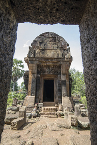 柬埔寨 Prasat Kuha Nokor 南部的高棉寺