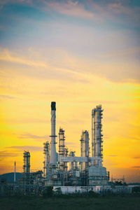 炼油工业, 黄昏的炼油厂