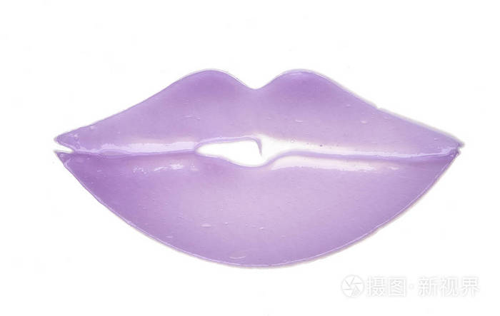 紫色化妆涂片的唇光泽隔离在白色背景。白色背景下的唇形紫霜纹理