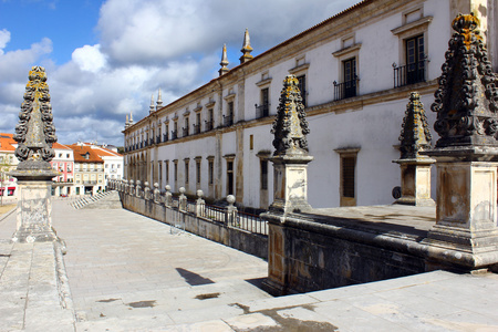 阿尔科巴萨修道院，阿尔科巴萨葡萄牙