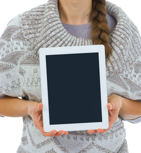 在 tablet pc 空白屏幕上在女人手中的特写