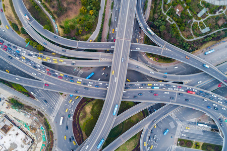 大公路交叉口鸟瞰图