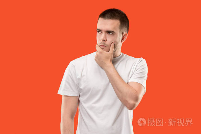 suspiciont半信半疑的沉思的人以周到的表达选择