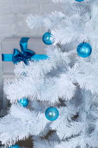 圣诞节树装饰，毛皮树上装饰着新的一年玩具