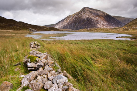 风景在朝着笔 yr ole 温家宝在斯诺登尼亚霖 idwal na