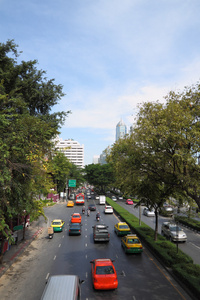 与前交叉口交通街大道