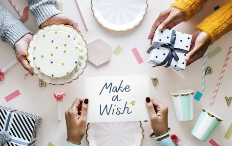 可爱的海报,生日蛋糕和糖果,许愿背景生日贺卡套装