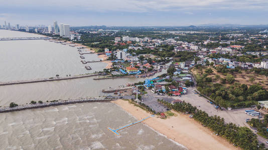 日落, 芭堤雅海滩从 Amphur 海滩, 曼谷, 泰国春武区的鸟瞰图