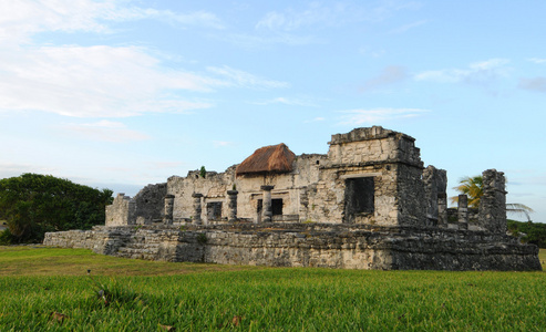 古代玛雅废墟降神寺