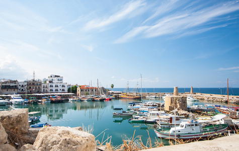 凯里尼亚港，塞浦路斯美丽的海上湾