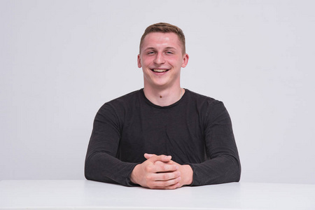 看起来不同图片-看起来不同素材-看起来不同插画-摄图新视界