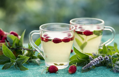 两杯茶图片大全