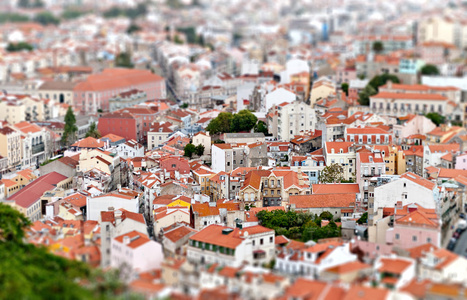 里斯本的倾斜或移动视图。葡萄牙