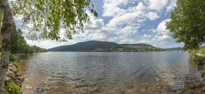 阿尔萨斯地区 Gerardmer 湖 Gerardmer 村