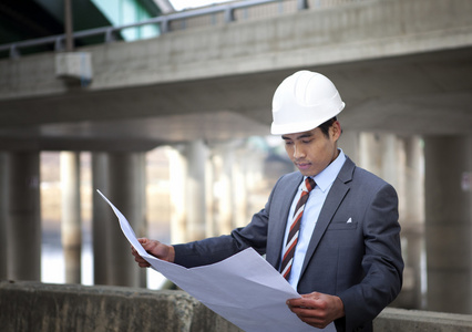 亚洲建筑师公路施工现场