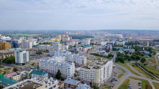 圣义勇士大教堂 Feodor 乌沙科夫。Saransk, 俄罗斯。美丽的城市全景