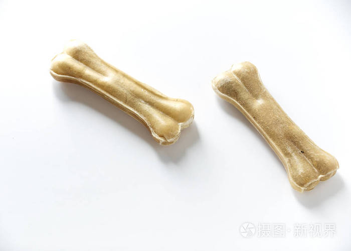 狗食物骨从软骨为狗在白色背景, 骨头平的