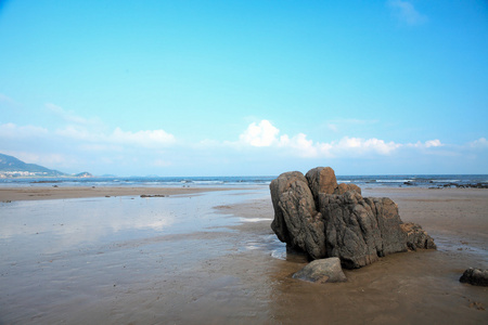 海滩上的海浪