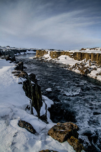 冰岛东北部 Vatnajkull 国家公园的 Dettifoss 瀑布. Detifoss 瀑布欧洲最强大的瀑布之一。冬季景观