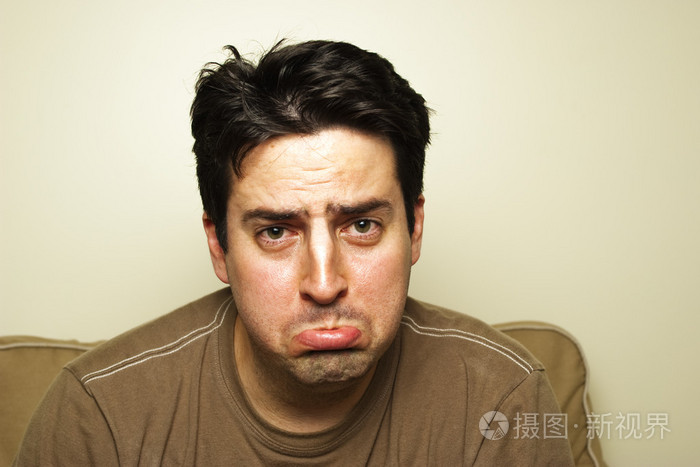 非常可悲的男人