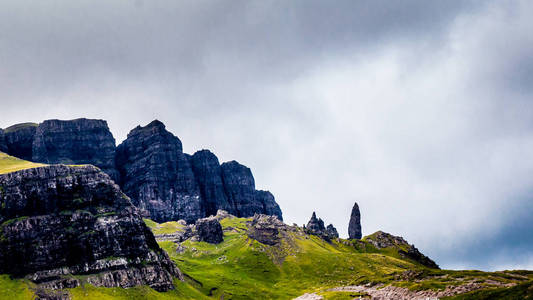 Storr 的老人, 苏格兰高地在多云的早晨苏格兰, 英国