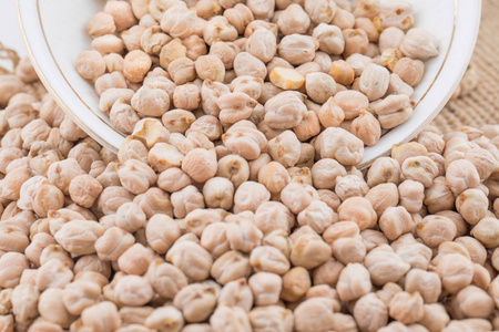 干鸡豌豆也知道作为 kabuli 长安, 鹰嘴豆, 孟加拉克, cicer