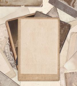 老式旧照片边框在白色隔离照片