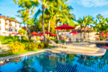 抽象模糊和弥散美丽的室外游泳池在酒店和旅游度假胜地