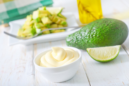 白一半图片-白一半素材-白一半插画-摄图新视界