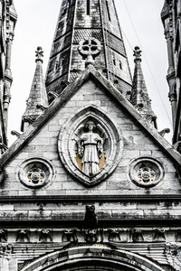圣鳍巴利大教堂在爱尔兰科克市图片