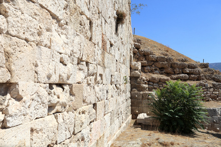 希腊雅典卫城的隔离墙的一部分