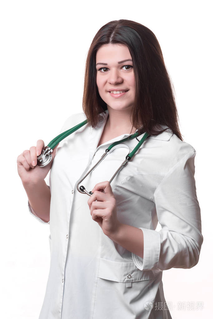 年轻的医生听诊器孤立在白色背景上的女人