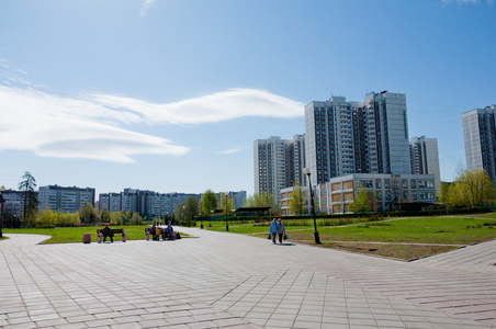 在居住区的莫斯科大道