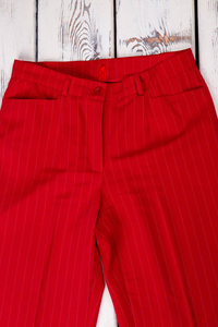 女式经典设计红色长裤