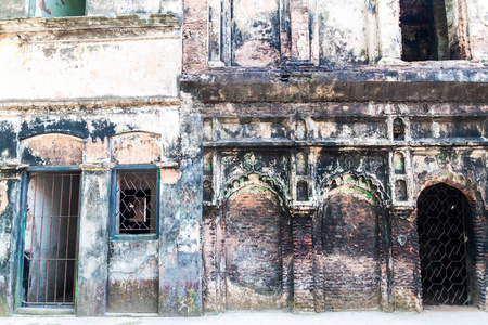 Painam 有时泛美 的废弃房屋 Nagar, 孟加拉